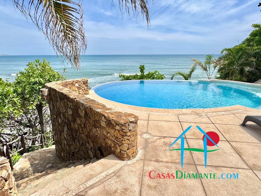Real Diamante Del Mar Casa Palapas - Terraza con acceso directo a la playa 9